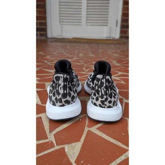 Adidas Swift Run Animal Print Sneakers-Black and Beige- Sz 6.5 - Picture 6 of 11